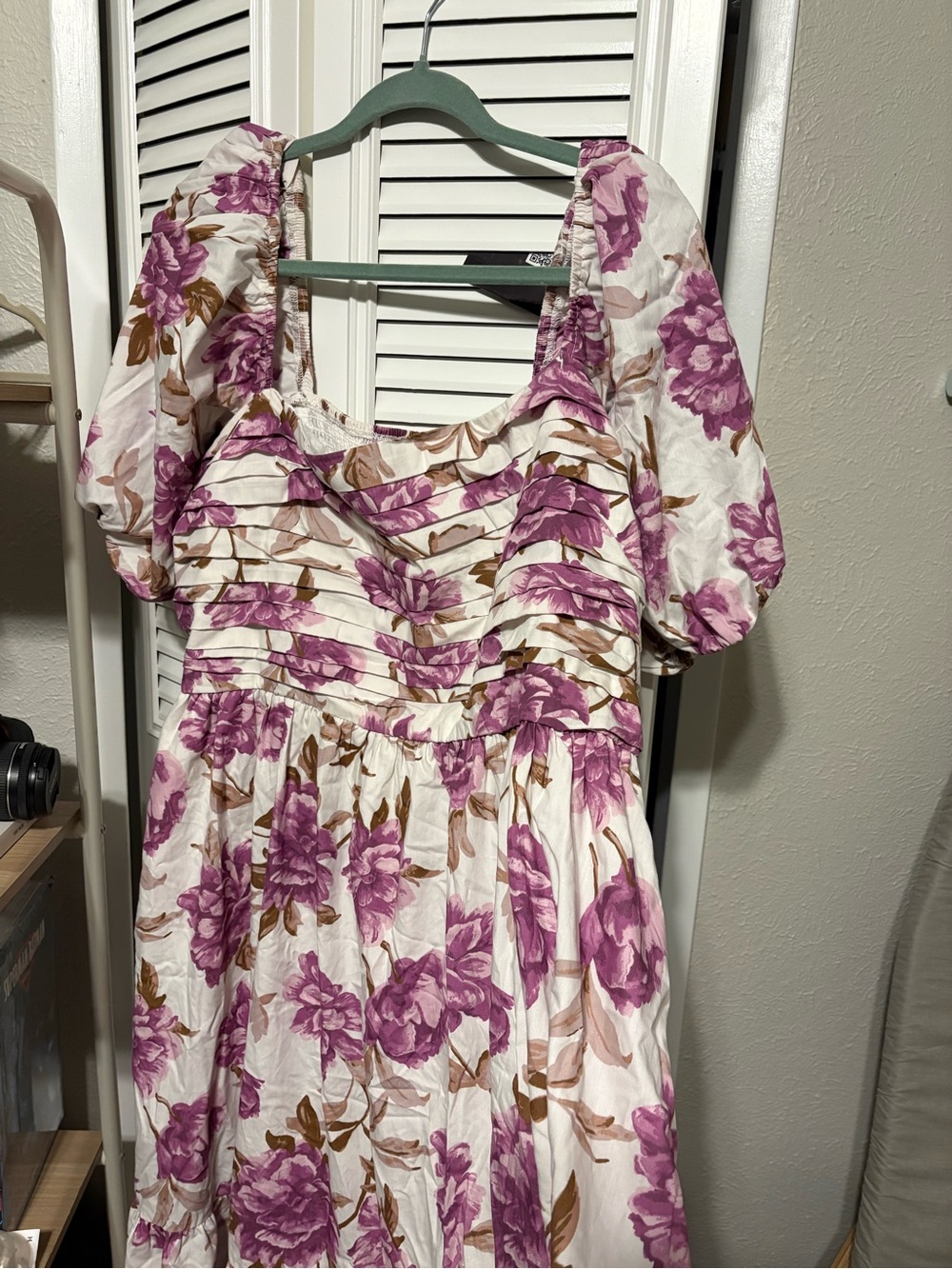 Abercrombie & Fitch Cream Midi Dress with Purple Floral Print - Picture 5 of 6